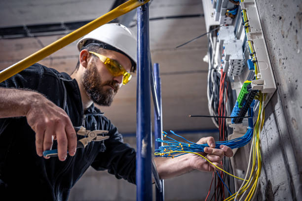 Best Commercial Electrician Services  in Noroton, CT